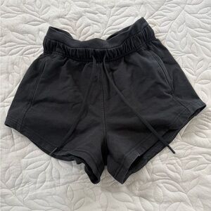 Lululemon Athletica Black Athletic Shorts Lightweight Relaxed Fit